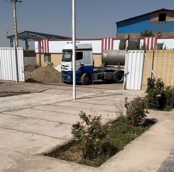 کارخانه تولید دی کلسیم فسفات یکتا فسفات تخلیه اسید فسفریک