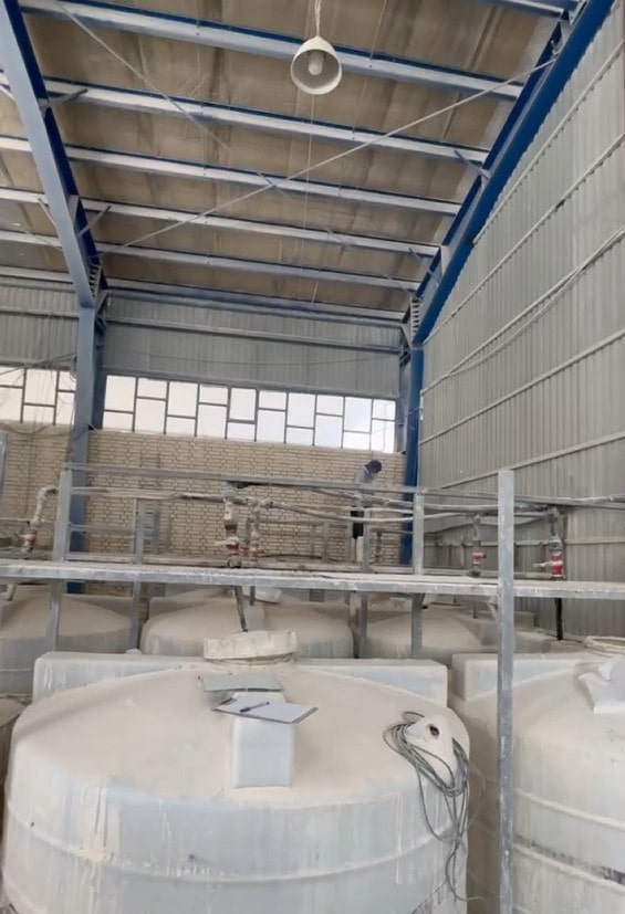 کارخانه تولید دی کلسیم فسفات یکتا فسفات مخازن اسید فسفریک